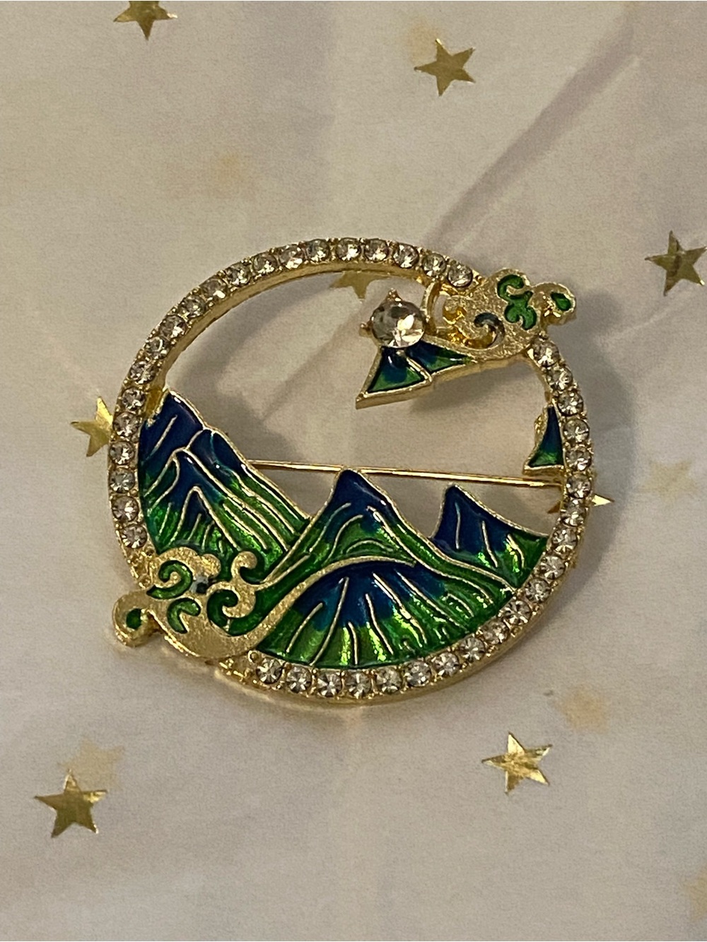 Green & Blue Enamel Mountain Circle Brooch with Rhinestones - Picture 2 of 4